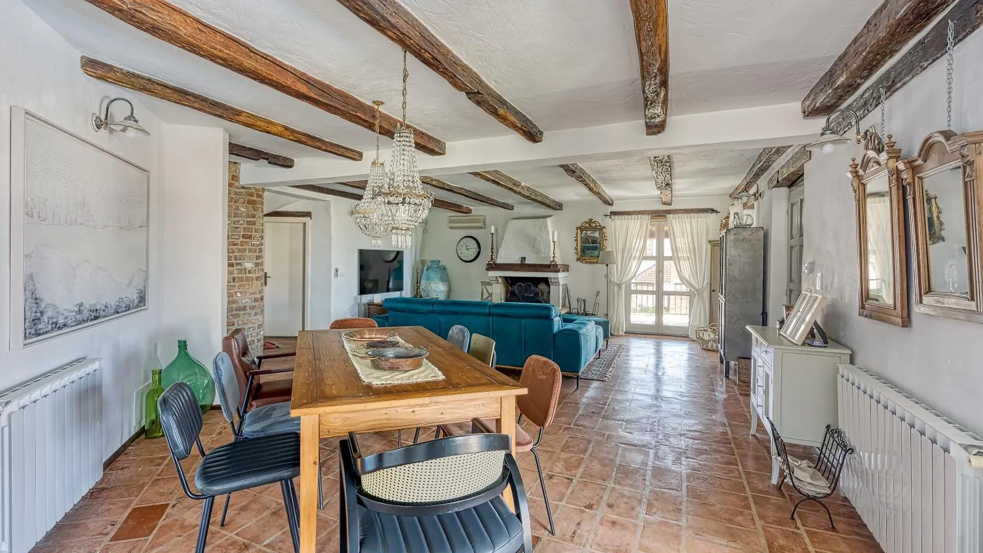Vila Amyra With Pool - Happy Rentals Sveti Lovrec Pazenaticki